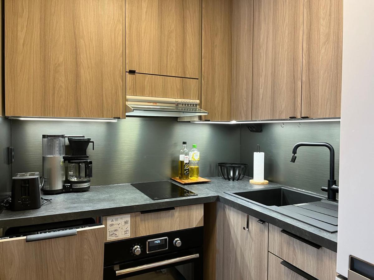 Townhouse With Sauna&Free Parking Close To Santa Claus Village & Santa Park 罗瓦涅米 外观 照片